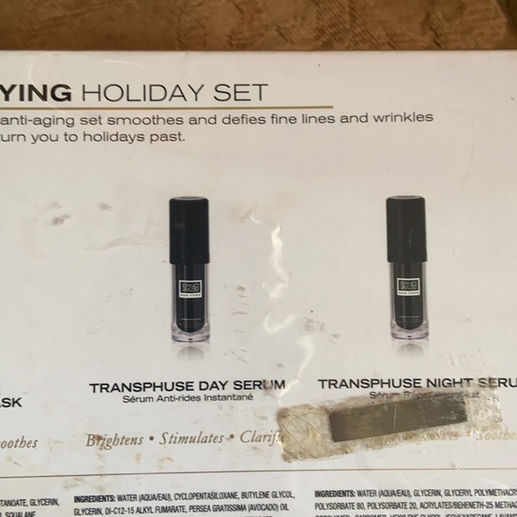 ERNO LASZLO Age Defying Holiday Set - Picture 7 of 7
